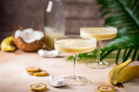 15 Delightful Banana Liqueur Drink Ideas Lovetoknow