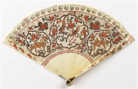 Brisé fan | Smithsonian Institution