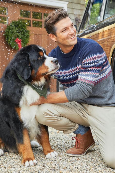 Our Favorite Vineyard Vines Menswear Classics For The Holiday Season