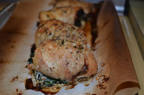 Chicken Roulades With Spinach Feta And Sun Dried Tomatoes Delish Dlites