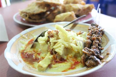 Memoar Menjelajah Kuliner Kota Tegal Telusuri