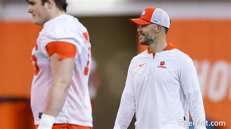 Clemson Football Photo Of Garrett Riley Tigernet