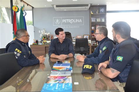 Prf Realiza Visita Institucional Prefeitura De Petrolina Pol Cia