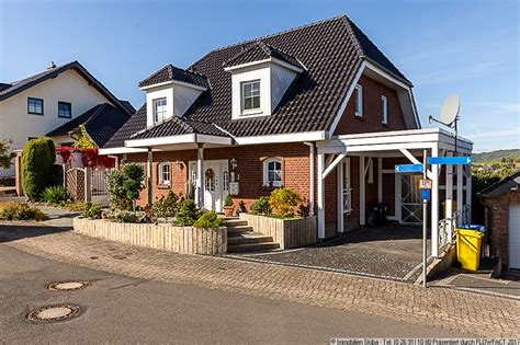 Top gepflegtes Einfamilienhaus mit Panoramablick über Eifelstadt