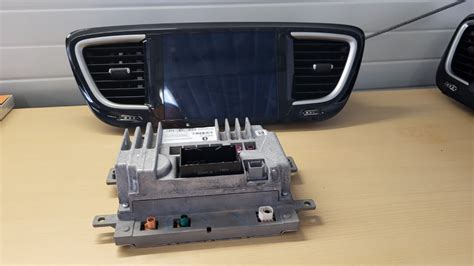 Chrysler Pacifica Radio Nawigacja Uconnect Vp3 Vp4 Mińsk Mazowiecki