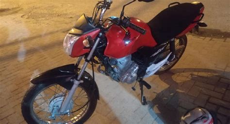 Mulher Atropelada Por Moto No Acostamento E Na Contram O Na Rodovia