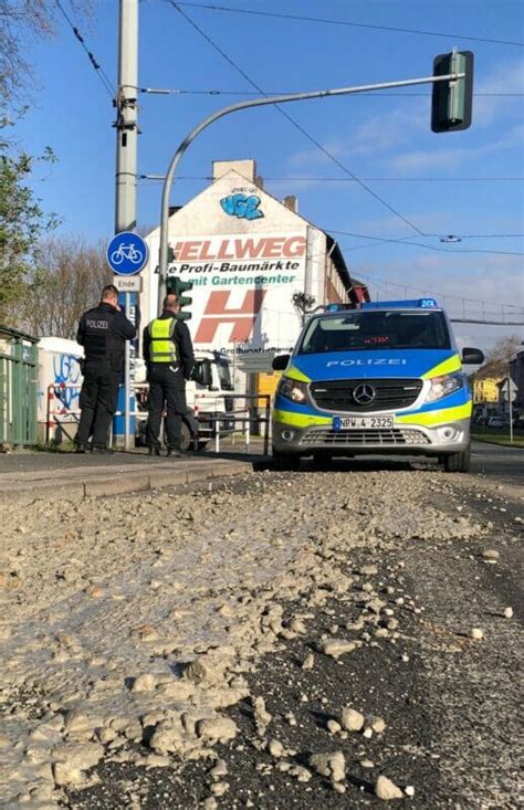 Menden K Chenbrand Auf Der Haar Feuerwehrpresse Das Blaulicht