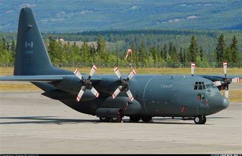 Lockheed Cc 130e Hercules C 130el 382 Canada Air Force