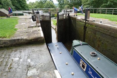 bingley  rise locks elmet farmhouse yorkshire  catering
