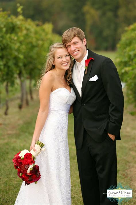 Childress Vineyard Vineyard Wedding Red And White Bridal Bouquet