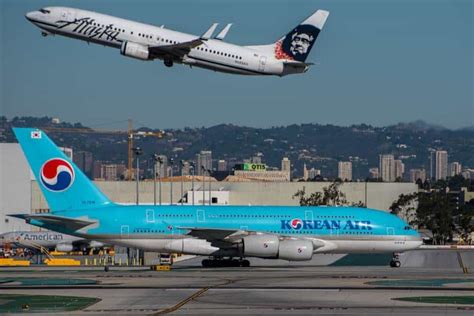 Boeing Vs Airbus Which Is Better And Who Is Winning Aero Corner