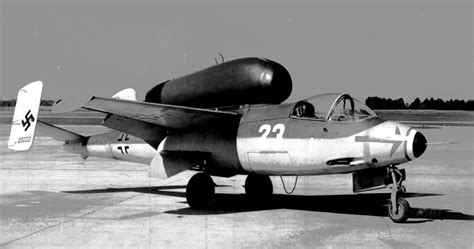 Heinkel He 162 Salamander