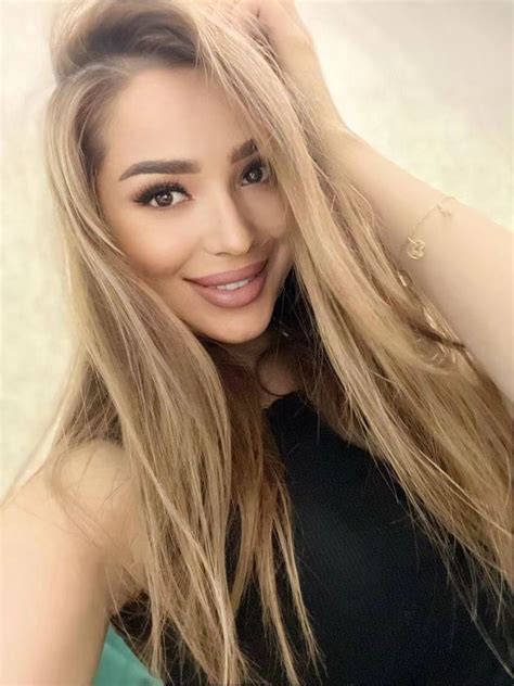 Aisha Russian Escort In Riyadh 18