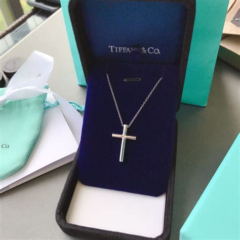 Tiffanyss Cross Pendant Necklace S925 Sterling Silver Religious Cross