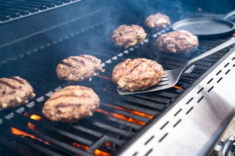 How To Grill Burgers On Charcoal And Gas Grills Livestrong