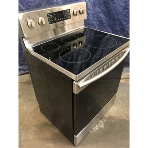 Brand New Stainless Samsung Glass Top 30 Free Standing Self Cleaning Convection Electric Range