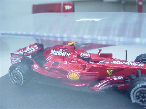 Yahooオークション Hotwheels 143 Ferrari F2008 1 Kimi Raikkone