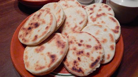 Arepas de Trigo Andinas Paso a Paso Muy Fácil YouTube