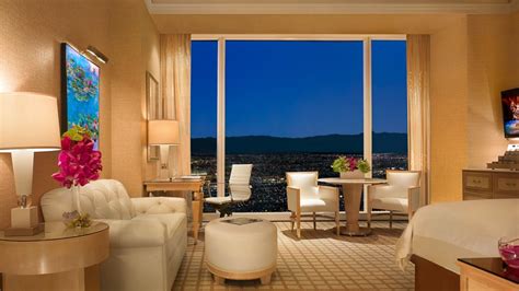 Las Vegas Luxury Hotel Rooms & Suites | Wynn Las Vegas & Encore