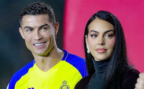 Georgina Rodríguez reacciona a los rumores de crisis con Cristiano tras