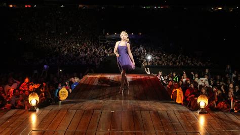 Behind the Lens: Iconic Concert Shots at Arrowhead Stadium