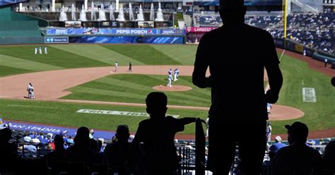 Kansas City Royals Cancel Fan Fest Fault Covid Pandemic