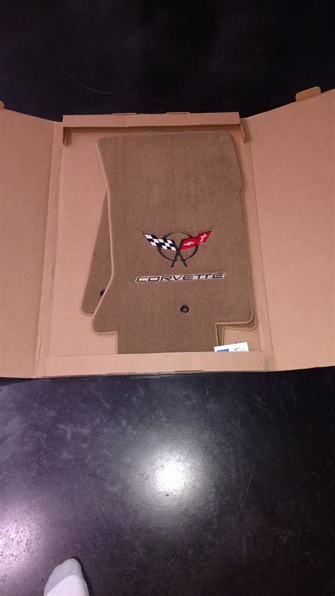 Fs For Sale Lloyds Ultimate Light Oak Front Floor Mats W C Flag