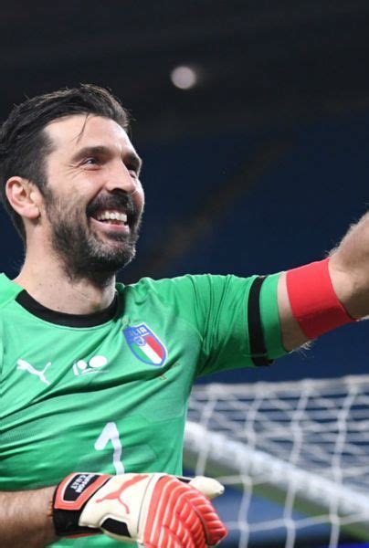 Gianluigi Buffon Vuelve A La Selecci N De Italia Cu L Es El Nuevo Rol