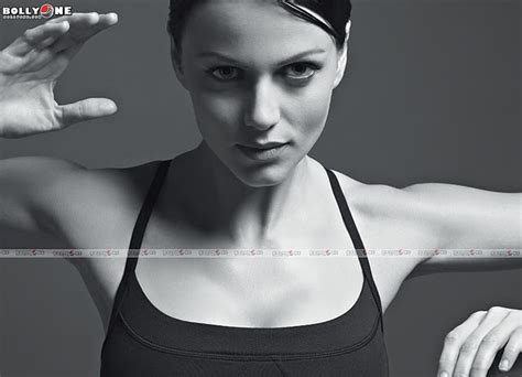 Scandals Yana Gupta Hot Gym Workout Pics