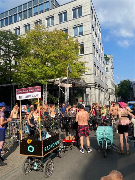 Cologne Naked Bike Ride Ein Blanker Erfolg Arndt Klocke