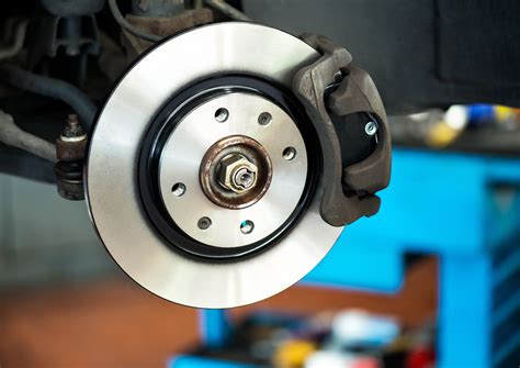 Common Symptoms Of Bad Brake Pads In The Garage With Carparts