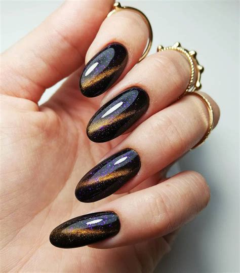 43 Cat Eye Nails Thatll Convince You To Try The Trend