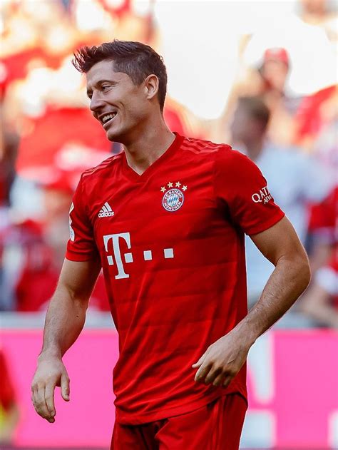 Der Sport Tag Bayern F R Lewandowski Erster Richtig Gro Er Klub N