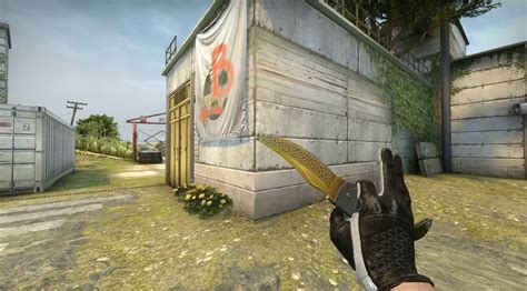 The 12 Best Falchion Knife Skins In CS2 1v9