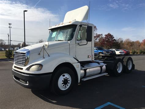 2008 Freightliner Columbia 120 For Sale 300 Used Trucks From 17 340