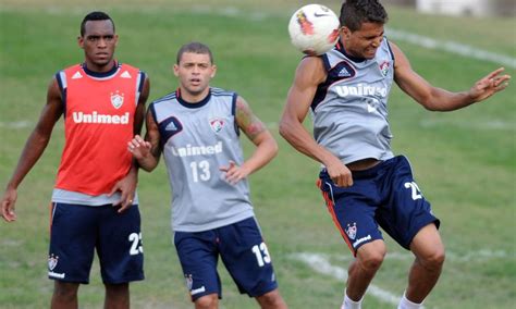 Fluminense Treina Bola Parada Defensiva Jornal O Globo