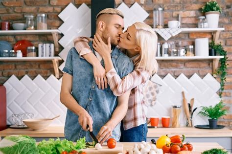 Premium Photo Smiling Young Couple Cooking Together Vegetarian Meal