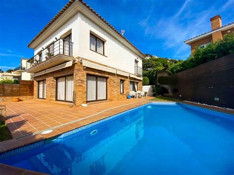 Villa Chalet De Lujo De M En Venta En Lloret De Mar Espa A