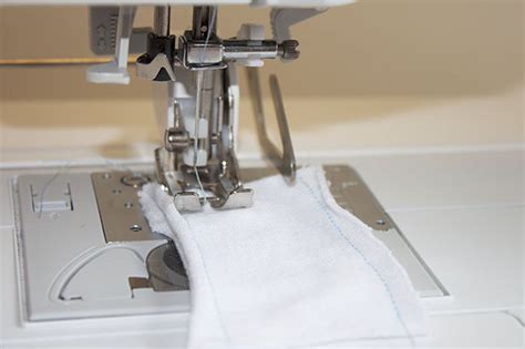 walking-foot-sewing-machine-beginners-guide-3 | Sewing & Quilting Club