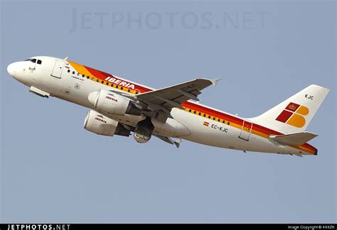 EC KJC Airbus A319 111 Iberia 4x6zk AirTeamImages JetPhotos