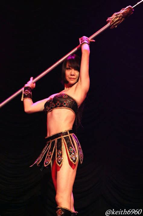Miho Wakabayashi Shows Artistic Paformance At Strip Club A A Porn Pic