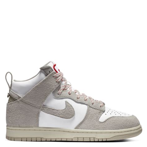 Nike Dunk High Notre Light Orewood Brown Pluggi