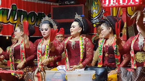 Bubuka Manggung Dina Lagu Kembang Gadung Goyang Jaipong Uding