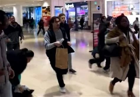 Man S Suicide Triggers Mass Panic At Westfield Paris Shopping Center