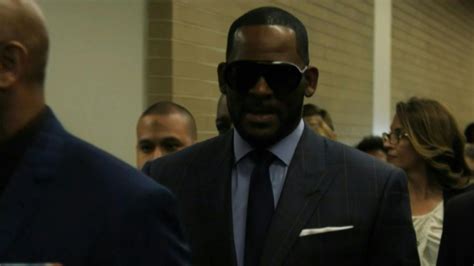 Cantante R Kelly Condenado A A Os De C Rcel