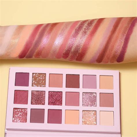 Ucanbe Colors Aromas Nude Eyeshadow Palette Long Lasting Multi