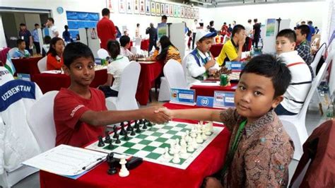 Foto Pecatur Cilik Indonesia Raih Candidate Master Di China