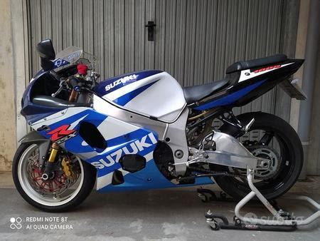 SUZUKI SUZUKI GSXR 750 YOSHIMURA GP EVO Gebrauchtmotorrad