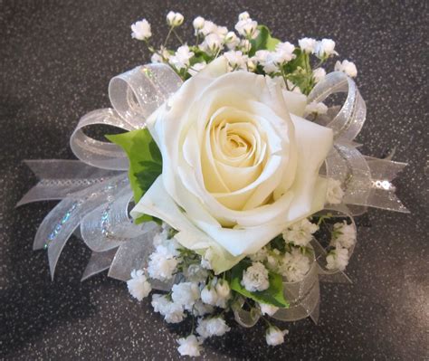 Wrist Corsage For Mom And Scotts Mom Wrist Corsage Wedding Prom