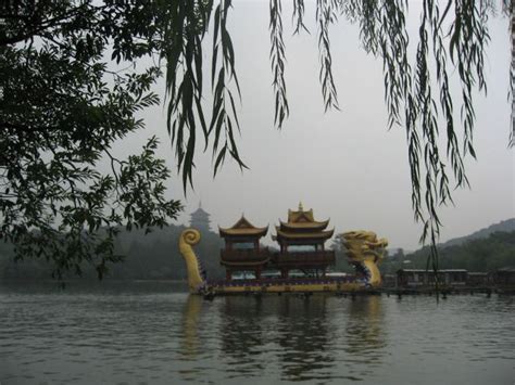 A Short History of Hangzhou